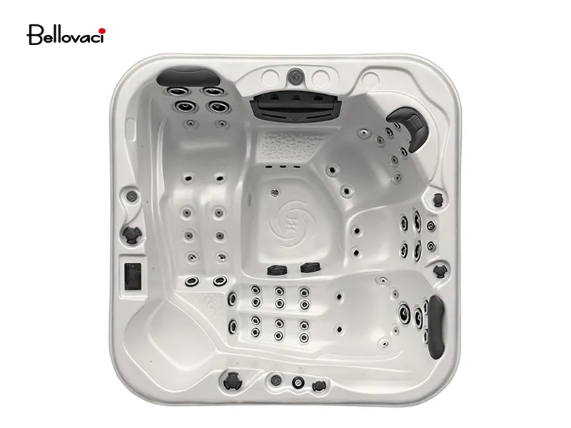 Hot tub C200